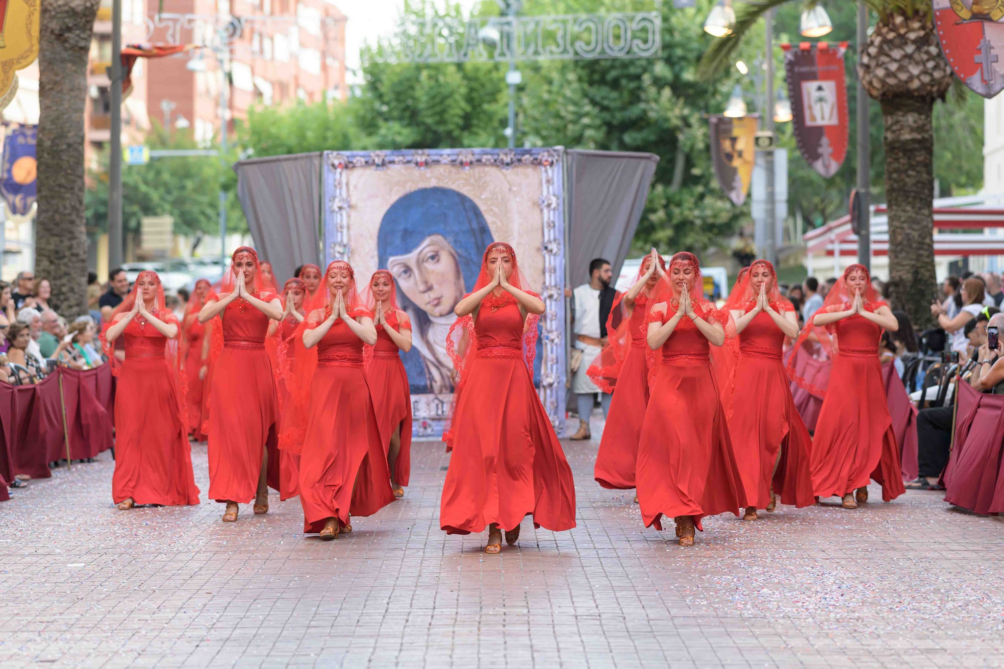 05-1 BALLET BANDERA CRISTIANA CONTESTANOS 3