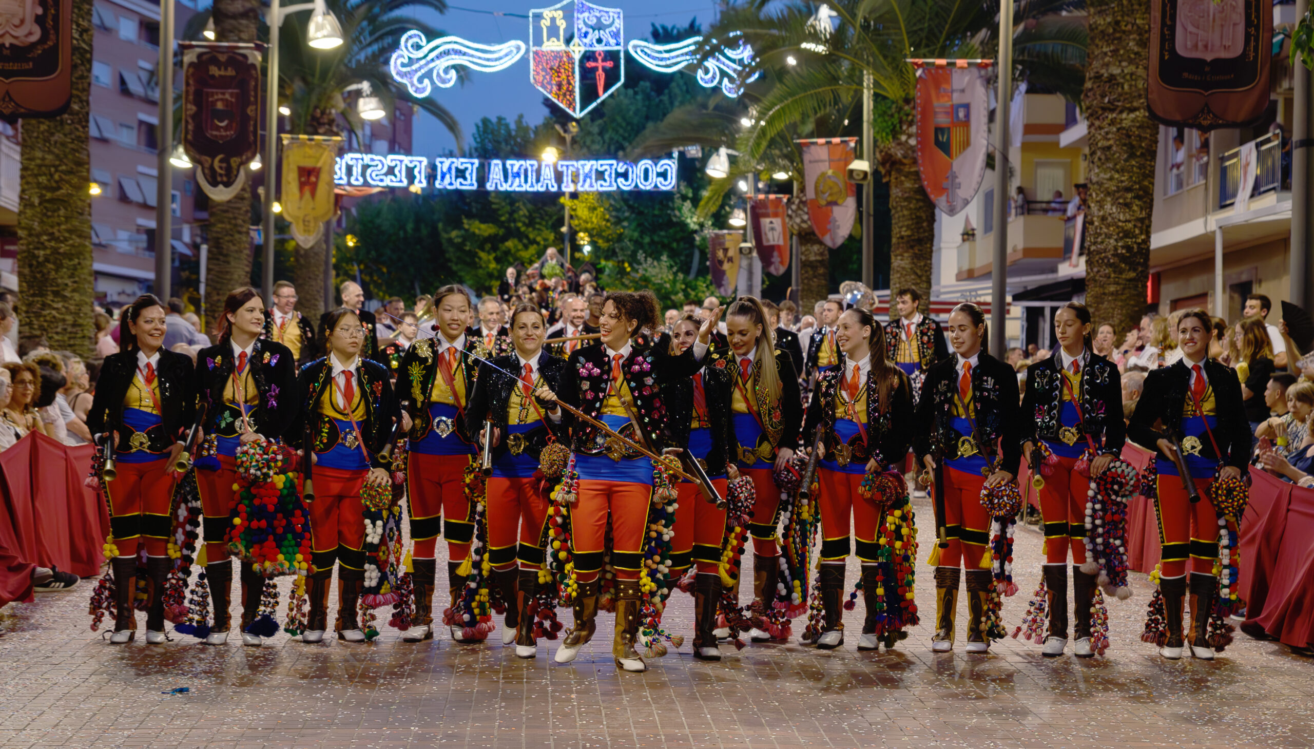 06-1 ESCUADRA CONTRABANDO